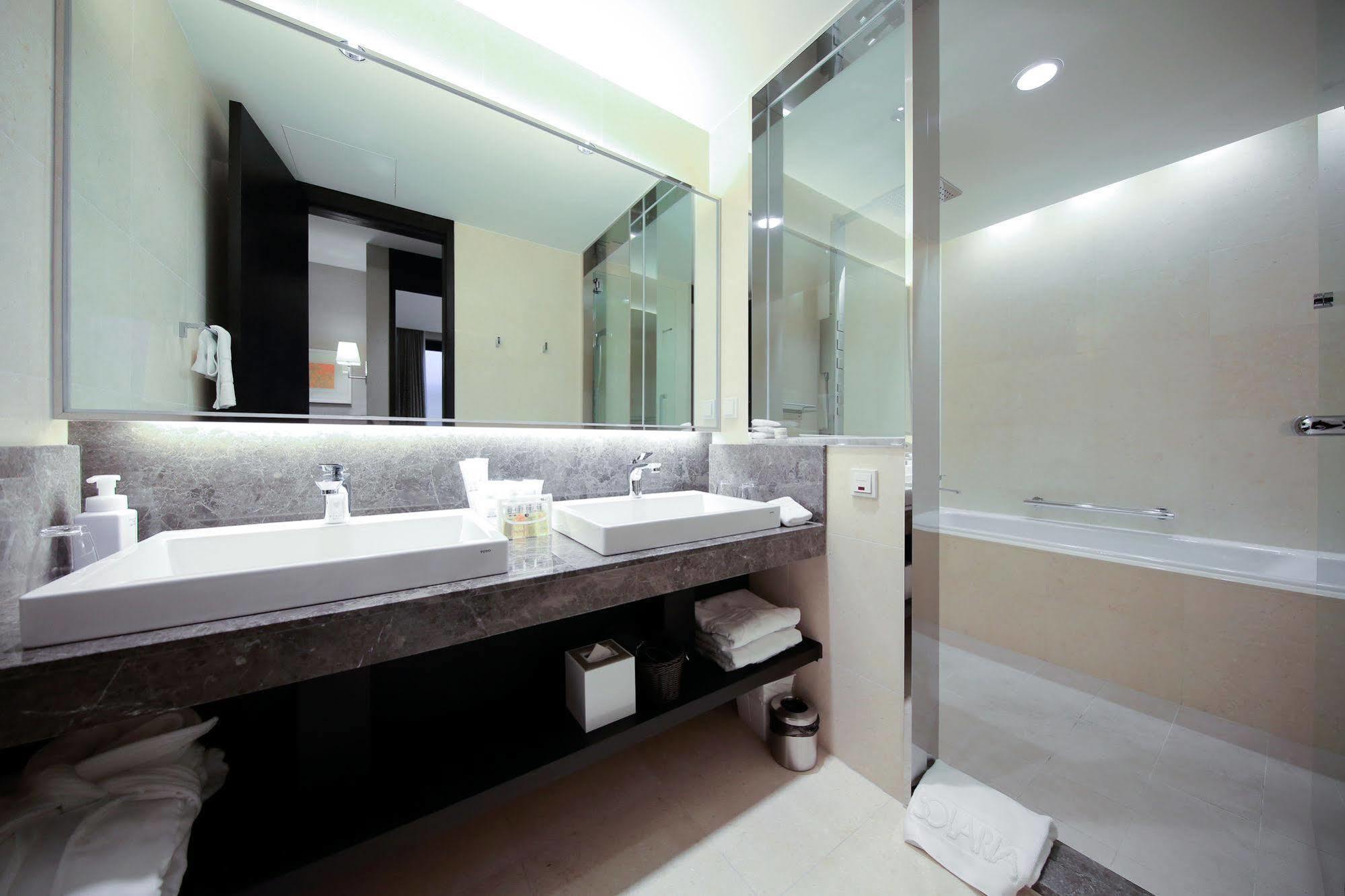 Solaria Nishitetsu Hotel Seoul Myeongdong Extérieur photo